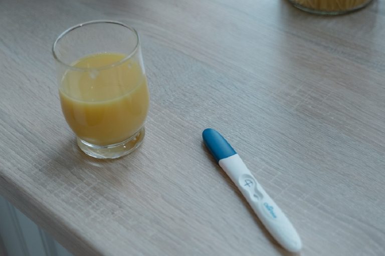 Test de grossesse maison, fiable ou non ? - Pinpin Le Lapin